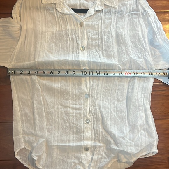 Bella Dahl White Button Down Blouse Size Small - Picture 7 of 8